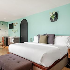 Master Suite mit Kingsize-Bett